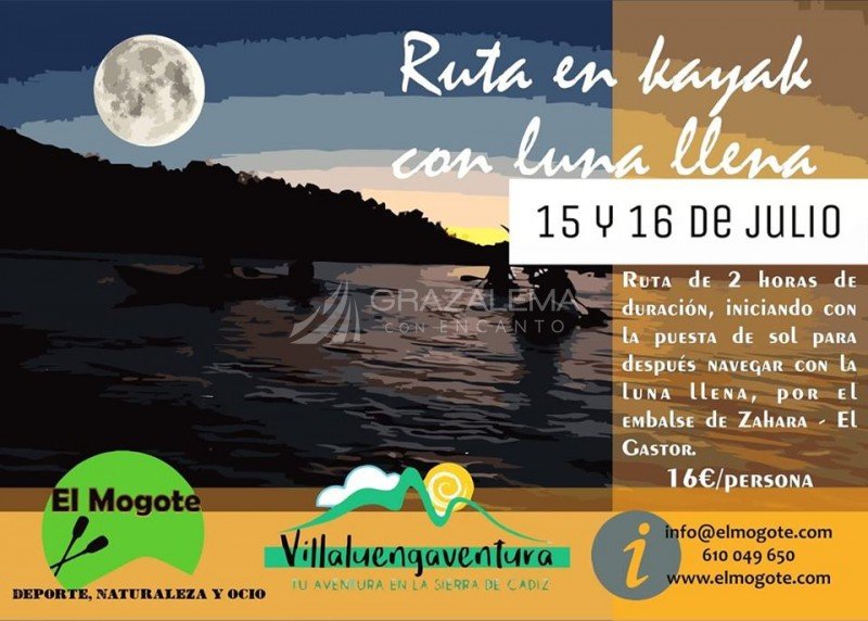 Ruta en kayak con luna llena Imagen